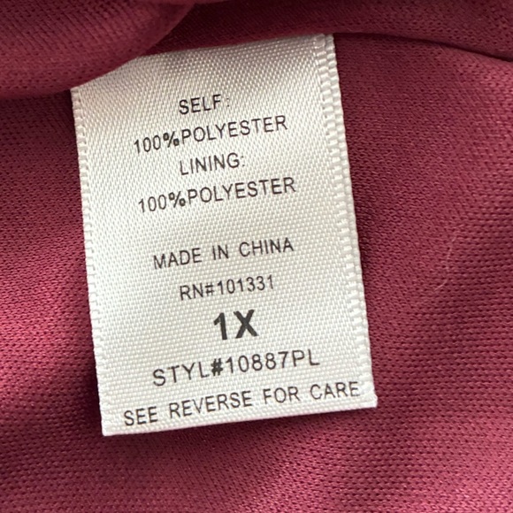 Charlotte Russe Burgundy Cold-Shoulder Halter Ruffles  Plus Size Chiffon Dress - Picture 8 of 10